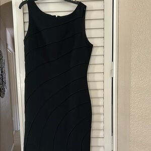 Kenar Black Sheath Midi Dress Scoop Neck Sleeveless
